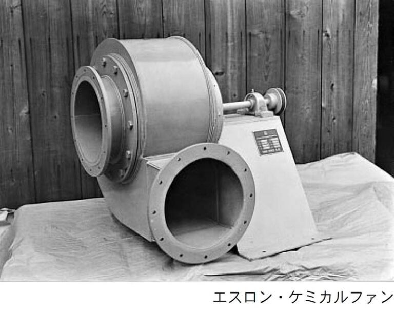 プラスチック材料による化学機器類の設計製作を本格的に行う