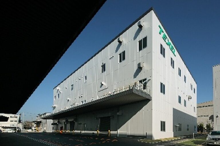 本社第2工場を竣工。